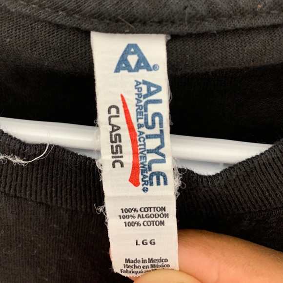 ▪️Walk with Elias World Tour Tee (Fits M) - Picture 3 of 5